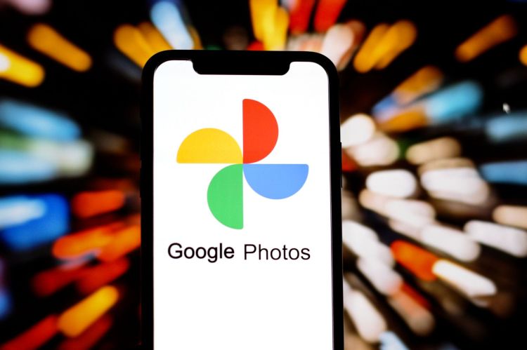 Google Fotos markiert künftig KI-generierte Bilder